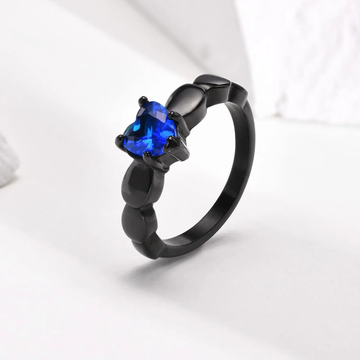 2 PCS Matching Couples Rings Personalized Promise Rings for Couples Custom His and Hers Black Blue Ring Set of 2 Titanium Steel Wedding Bands Anniversary Rings for Men Women