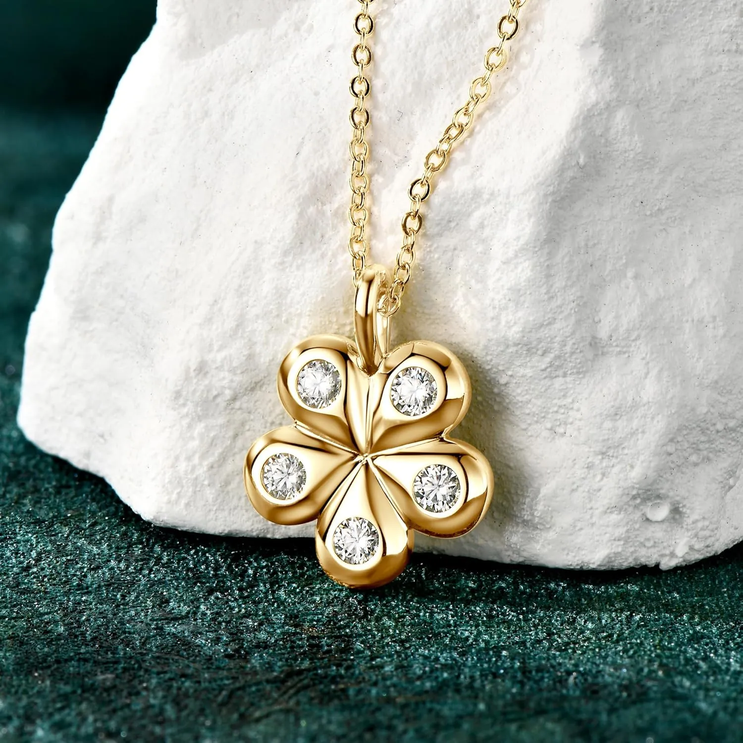 AINUOSHI Dainty Moissanite Petal Flower Necklace for Women 0.5CT D Color VVS Clarity Lab Created Imitation Diamond Pendant Necklace Gold-plated 925 Sterling Silver with Certificate of Authenticity