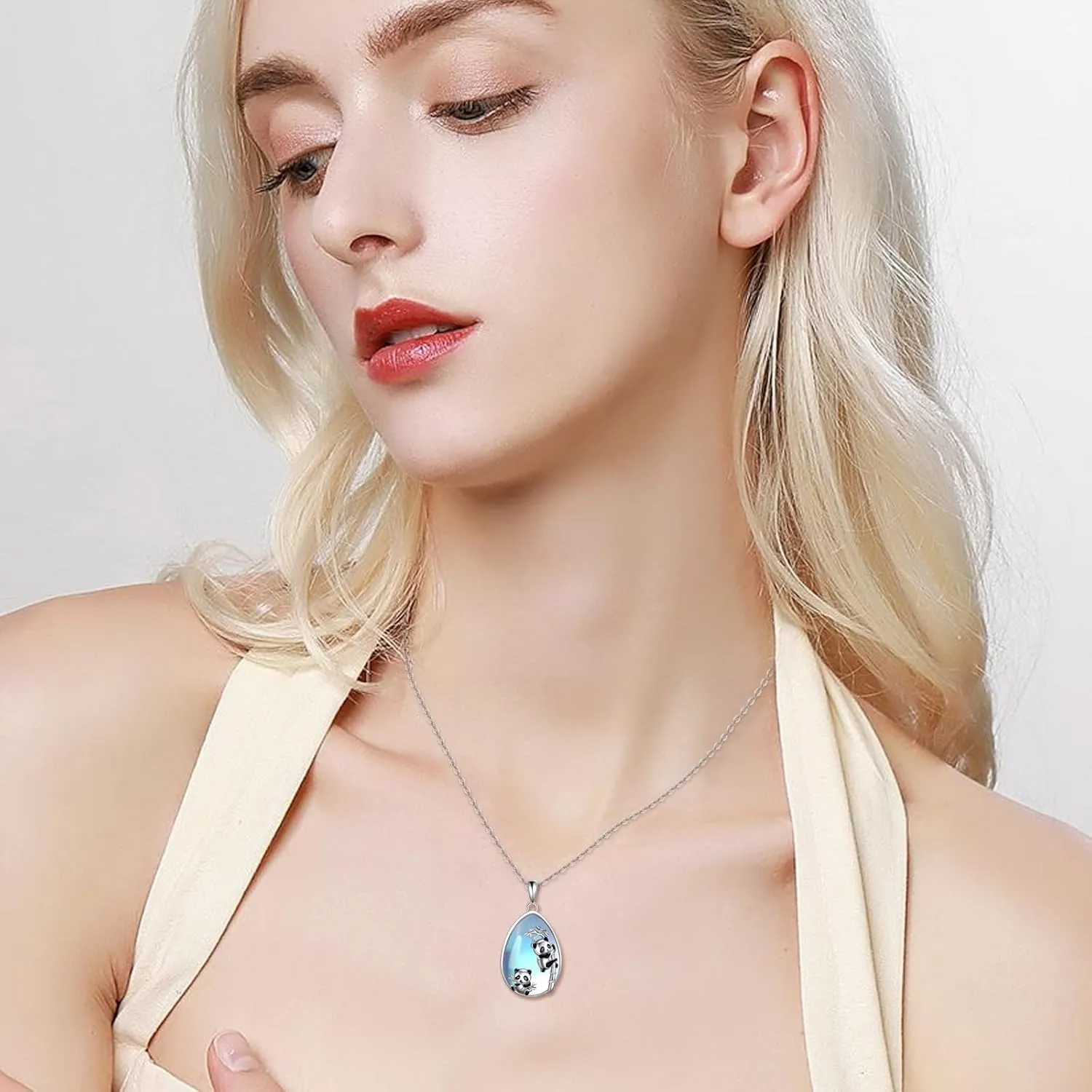 Animals Necklace Sterling Silver Rabbit/Penguin/Frog Pendant Animal Rose Quartz/Moonstone Jewelry Gift for Women