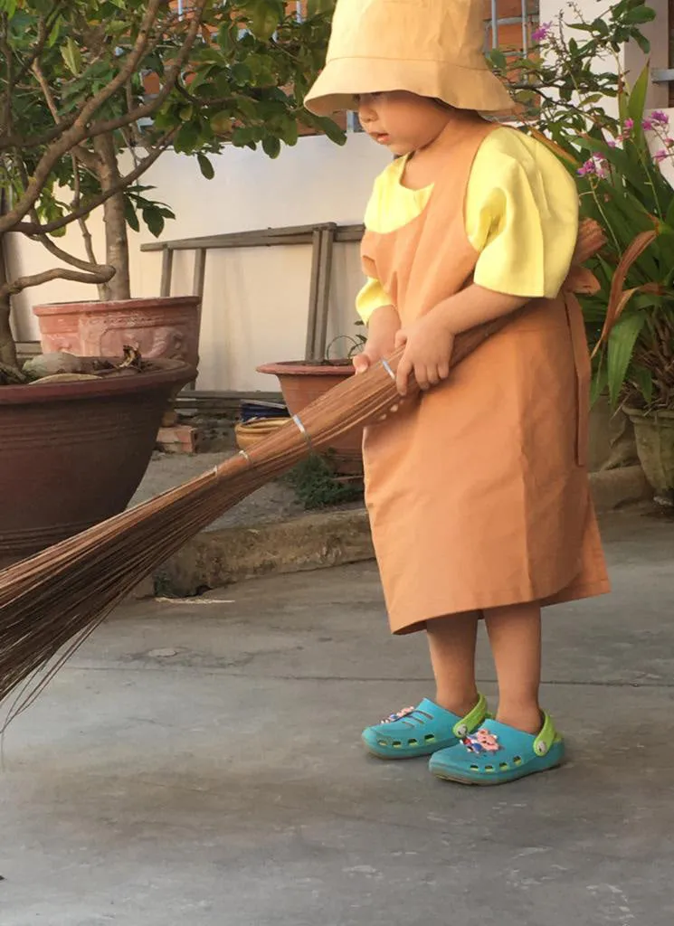 Banana Leaf Pocket Apron (Kids) - Coral
