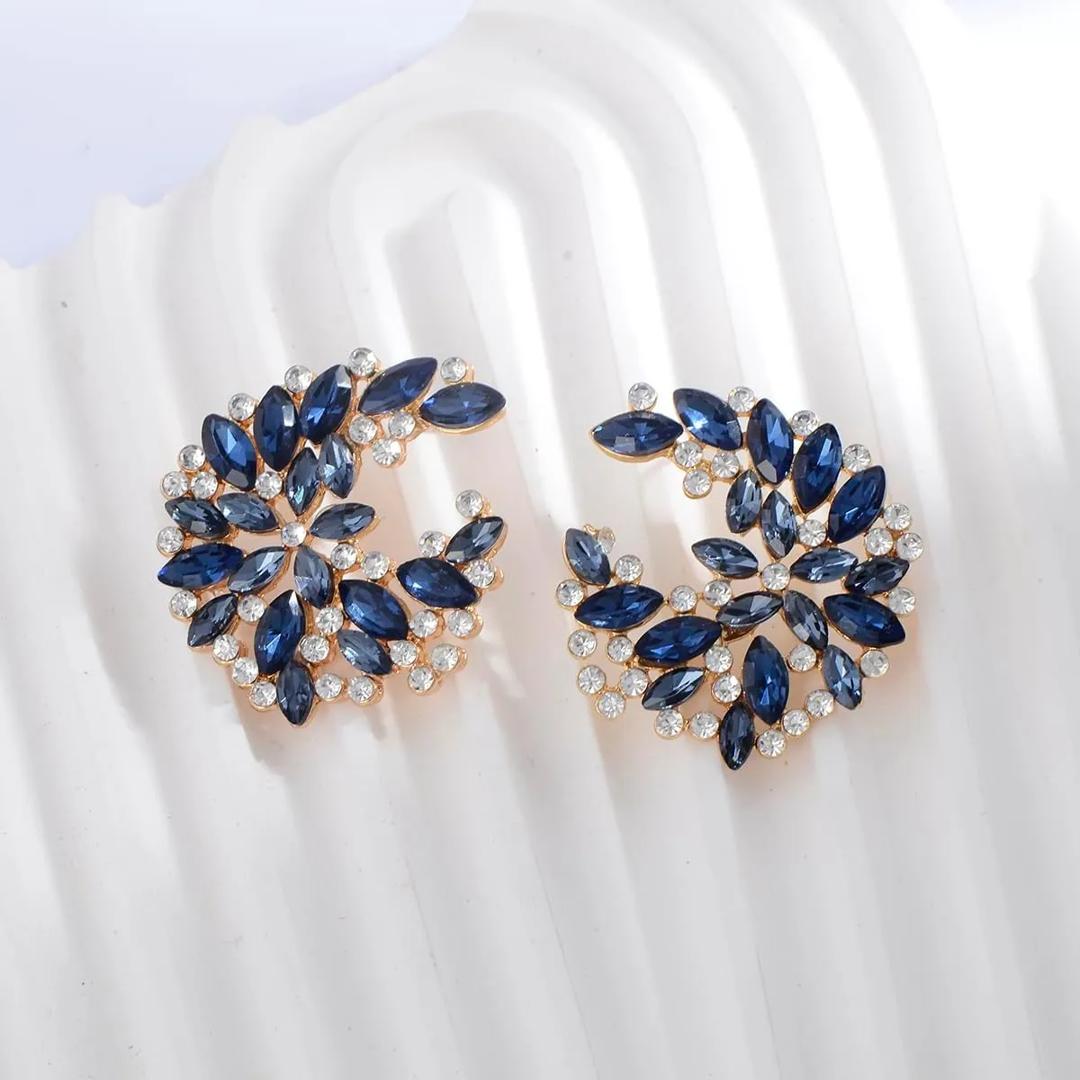 Crystal Flower Floral Stud Earrings for Women 14k Gold Plated Fashion Rhinestone CZ Cluster Floral Bridal Earrings for Wedding Bride Bridesmaids Party Prom