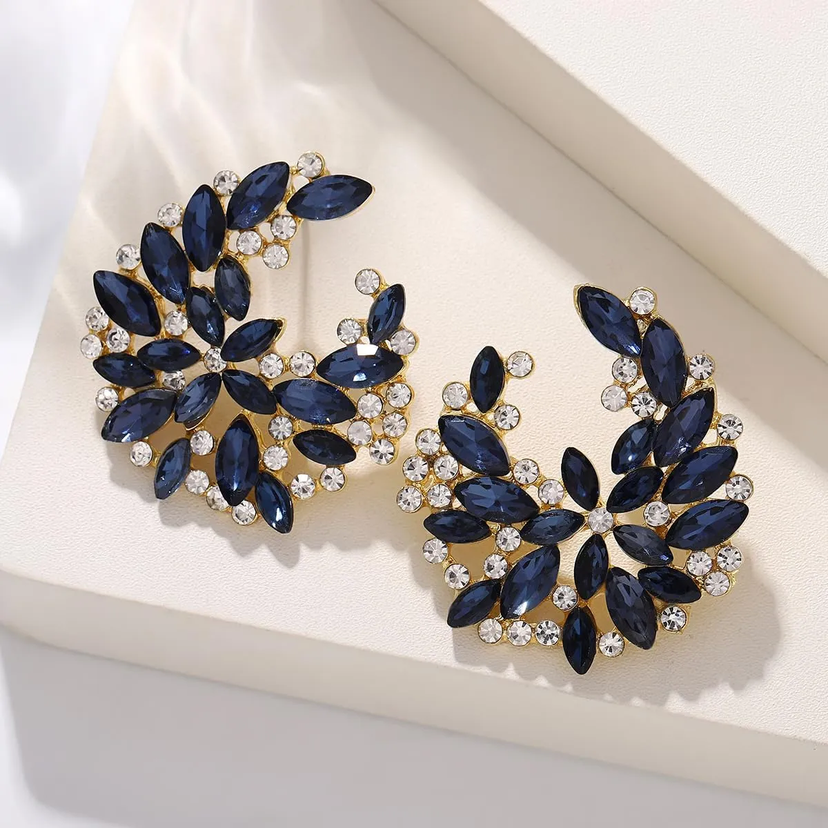 Crystal Flower Floral Stud Earrings for Women 14k Gold Plated Fashion Rhinestone CZ Cluster Floral Bridal Earrings for Wedding Bride Bridesmaids Party Prom