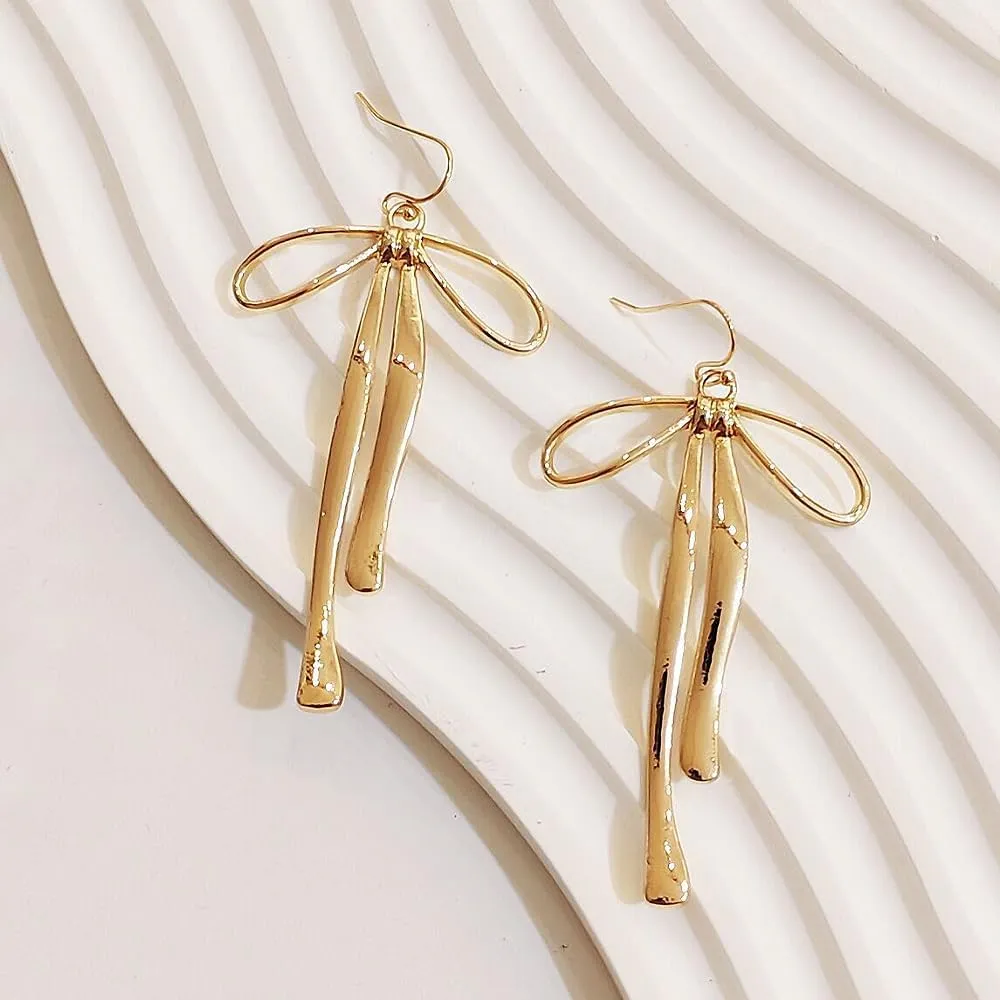 Dainty 14K Gold Bow Earrings Vintage Long Pearl Ribbon Dangle Dop Earrings Hypoallergenic Bowknot Tassel Earrings Jewelry Present for Banquet Prom