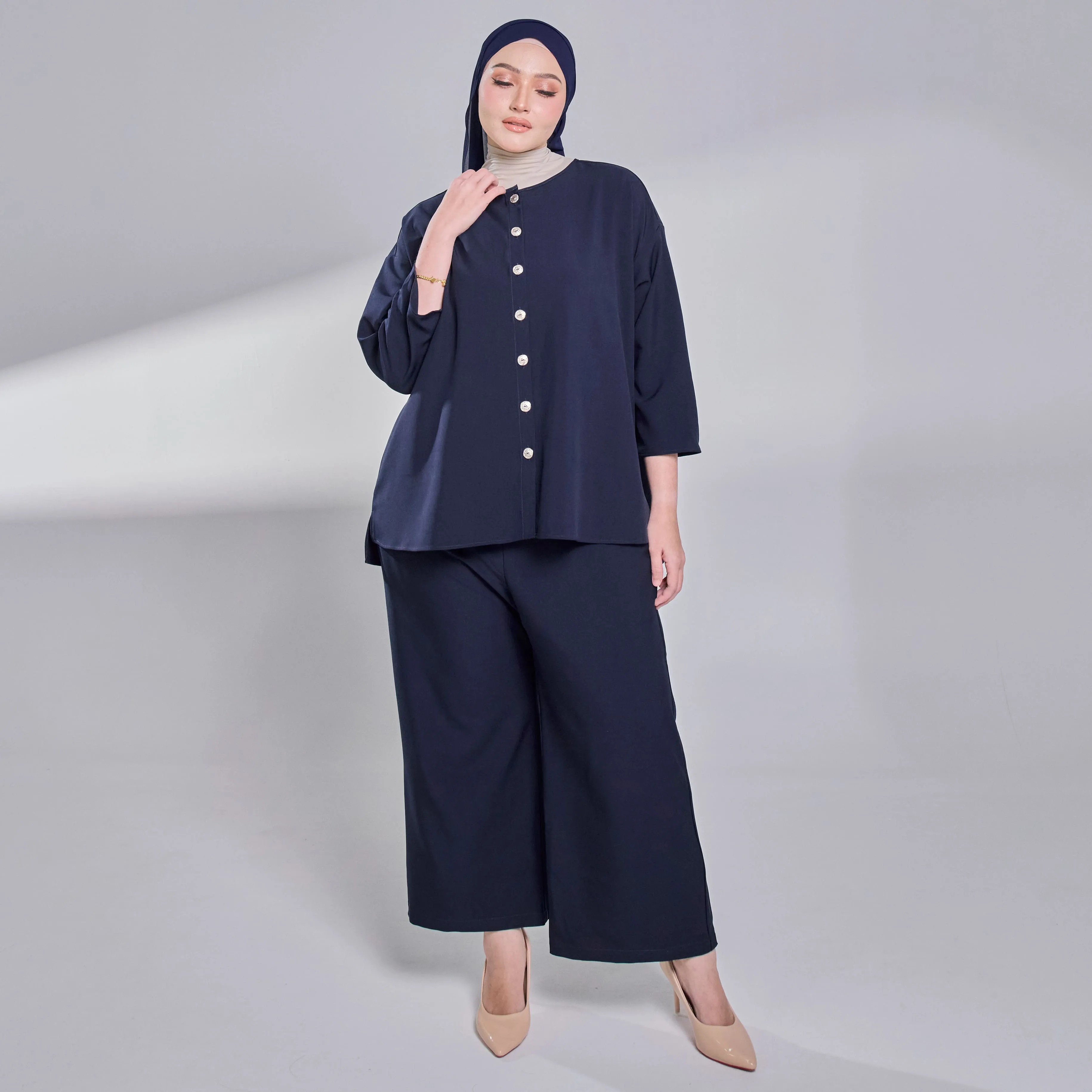 Danni Blouse 3.0 - Navy