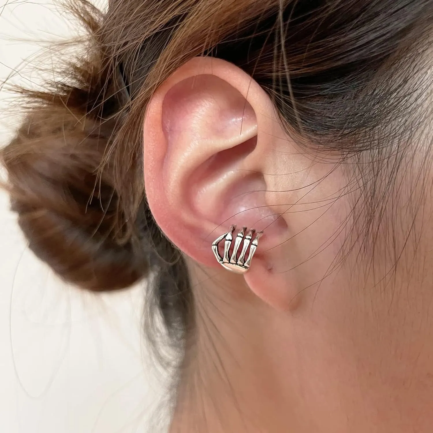 Gothic Skeleton Hand Ear Cuffs Earring Punk Skull Skeleton Hand Earrings Non Piercing Halloween Jewelry for Women