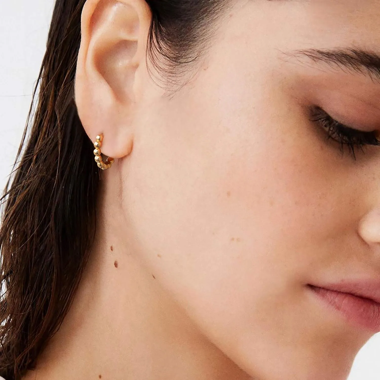 LOYATA Gold Huggie Hoop Earrings 14K Gold Plated Dainty Small Simple Hypoallergenic Jewelry Gift for Women