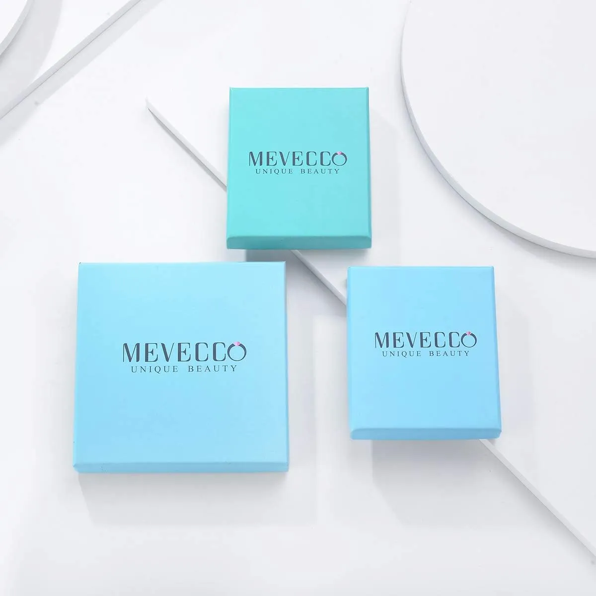 MEVECCO Personalized Name Disc Pendant Necklace 18K Gold Plated Custom Script Minimalist Name Necklace Signature Disk Necklace For Women Ideal Meaningful Birthday/Christmas Gift