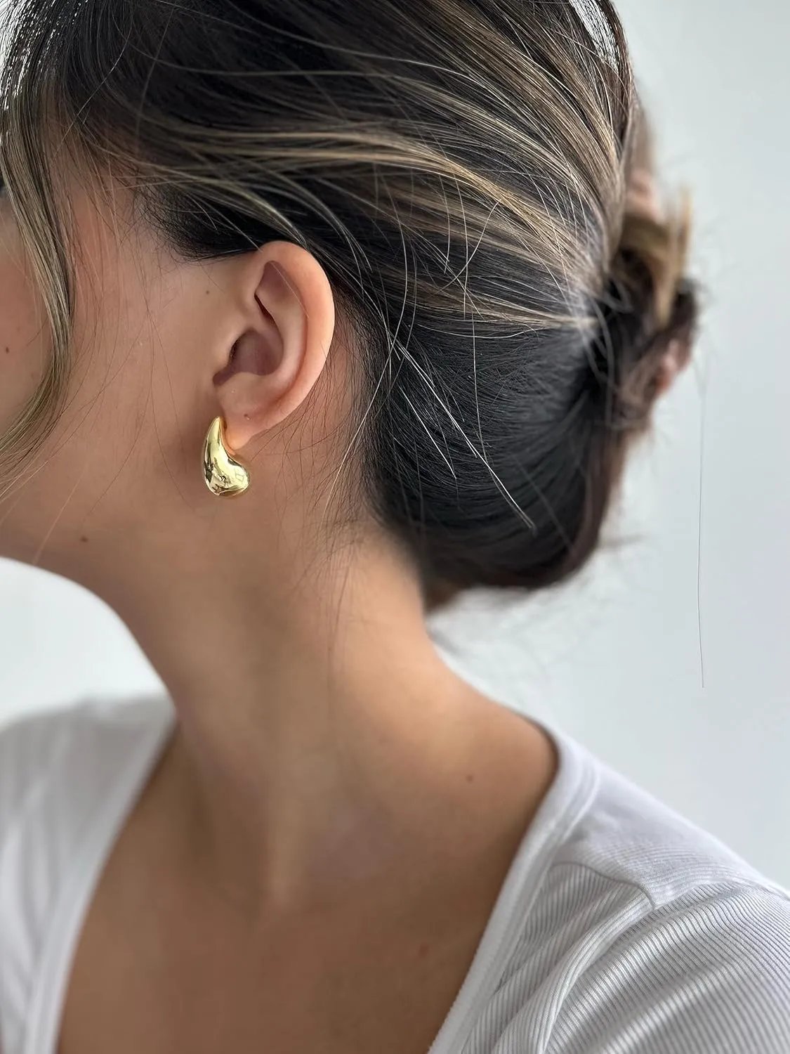 PAVOI 14K Gold Plated 925 Sterling Silver Post Teardrop Chunky Hoop Earrings - Lightweight Drop Earrings for Women - Designer Dupe