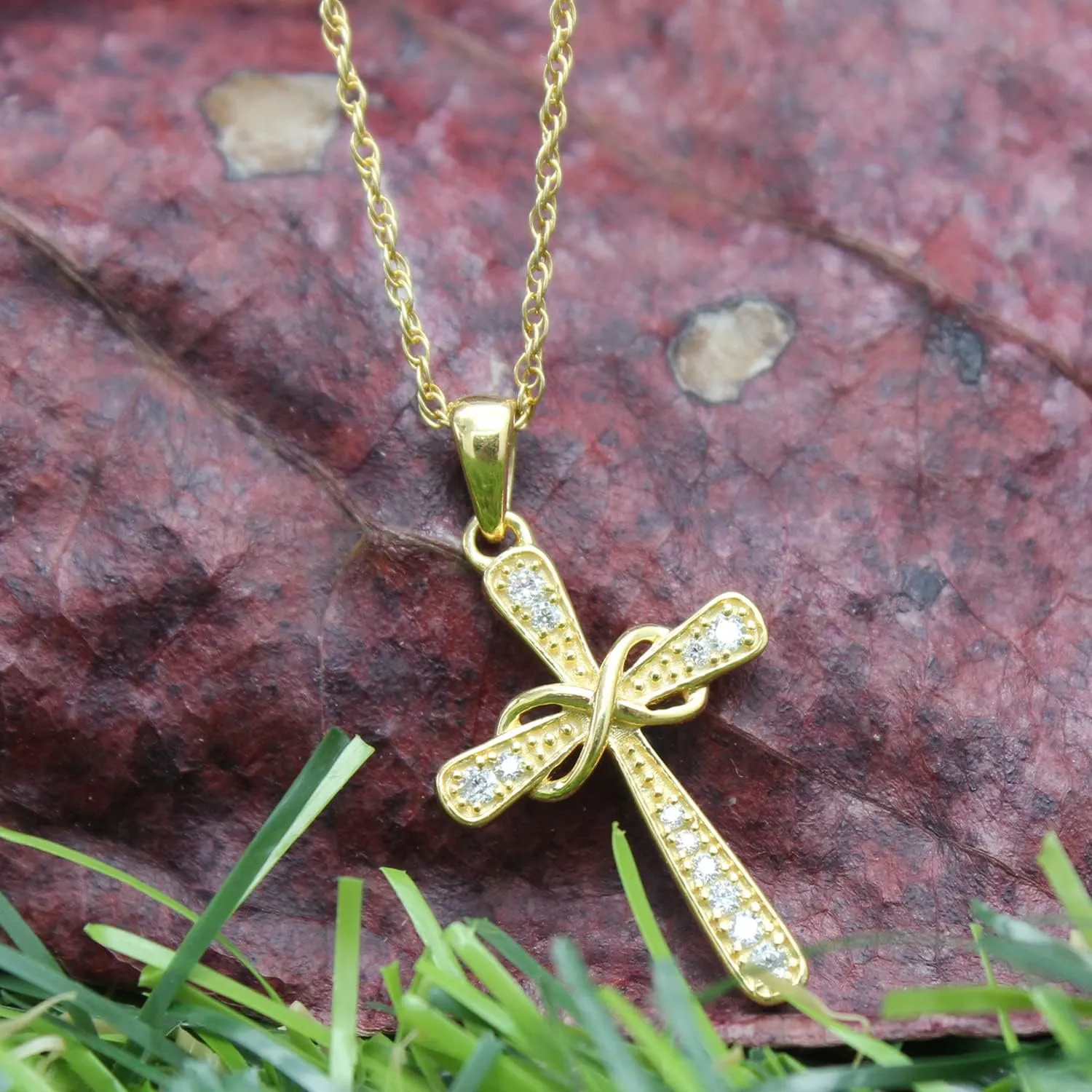 SAVEARTH DIAMONDS 1/10 Carat Lab Created Moissanite Diamond Cross Necklace 14k Gold Plated 925 Sterling Silver Infinity Pendant Religious Jewelry Christian Baptism Gift (0.10 Cttw, Color- G-H, VVS1) Jewelry for Women