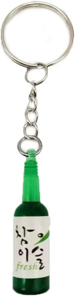 Soju Cans Keychain,Soju Bottle Keychain Simulation Resin Beer Trinket Car Keyring Pendant,Keychains and Charms Accessories (Green)
