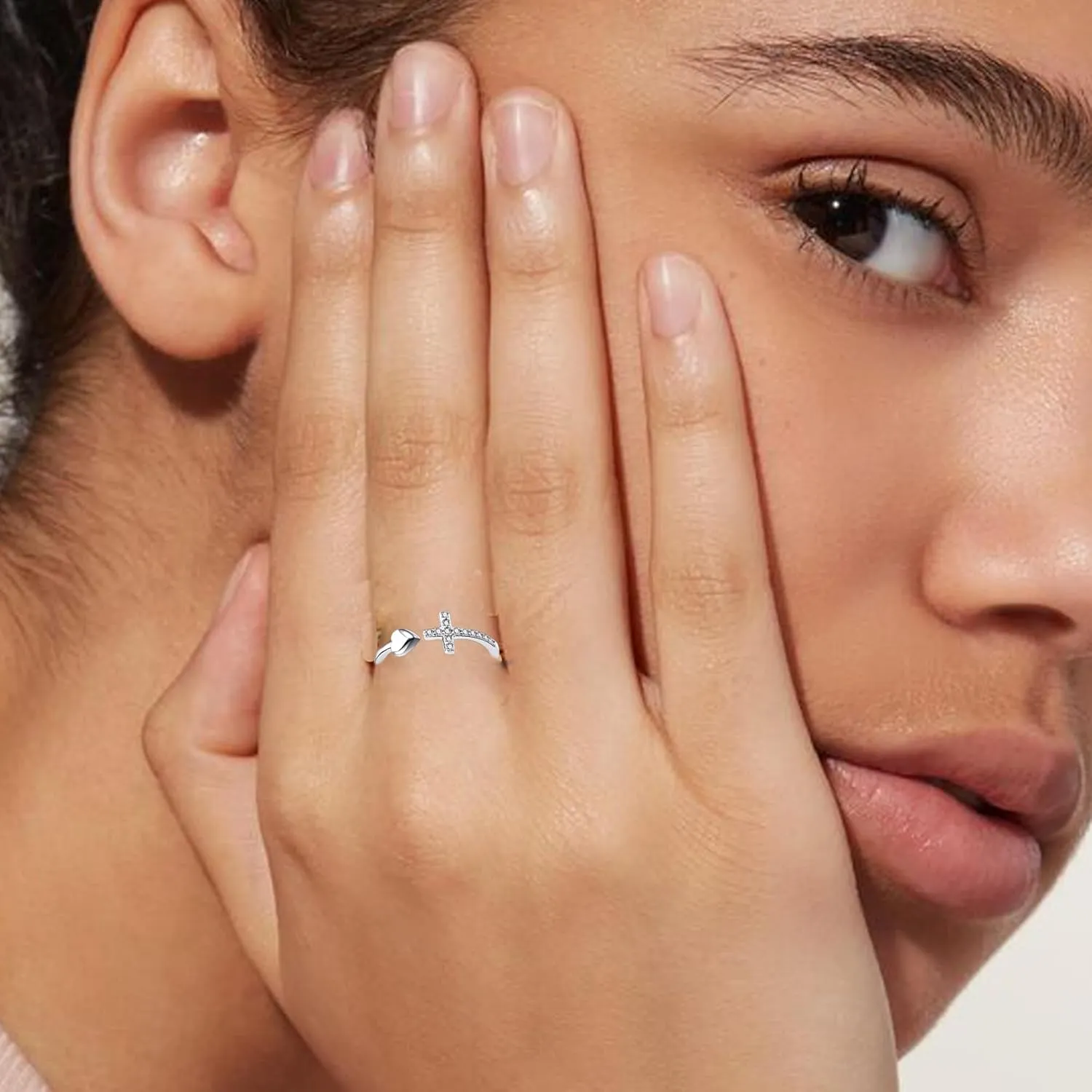 To My Daughter Rings S925 Sterling Silver Cross Ring for Women Cubic Zirconia Sterling Silver Adjustable Ring Christian Pray Cross Thumb Rings With Inspirational Card