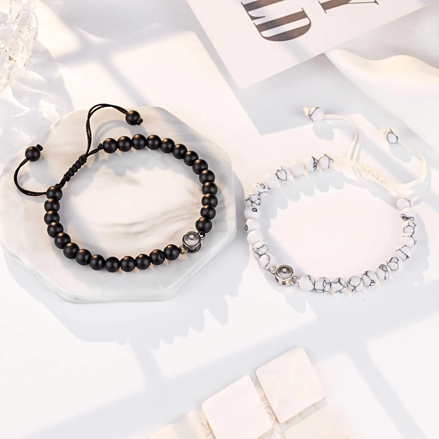 UNGENT THEM I Love You 100 Languages Bracelets Couples Gifts To My Men, Boyfriend, Girlfriend, Husband, My Love, Soulmate, Fiance - Anniversary Valentines Day Birthday Christmas Gift for Him and Her