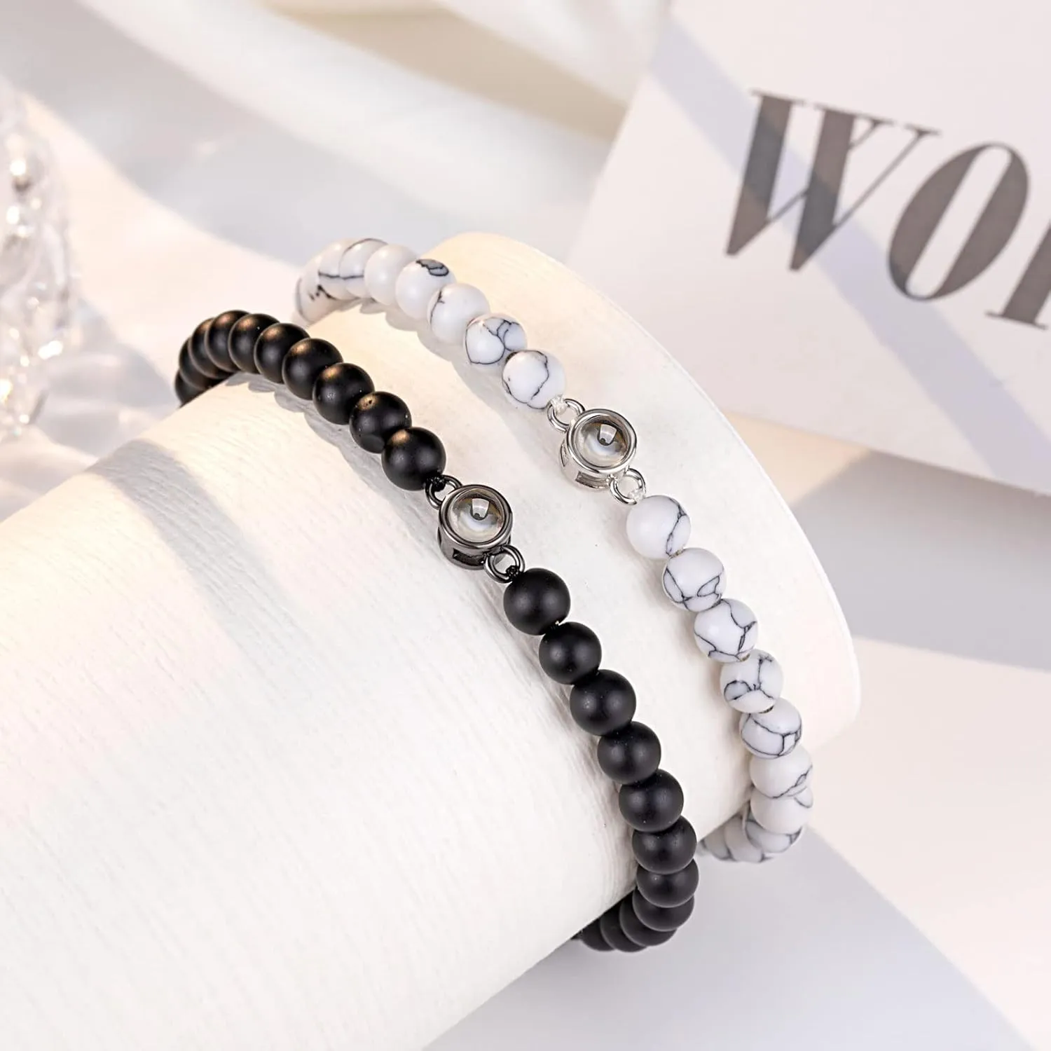 UNGENT THEM I Love You 100 Languages Bracelets Couples Gifts To My Men, Boyfriend, Girlfriend, Husband, My Love, Soulmate, Fiance - Anniversary Valentines Day Birthday Christmas Gift for Him and Her