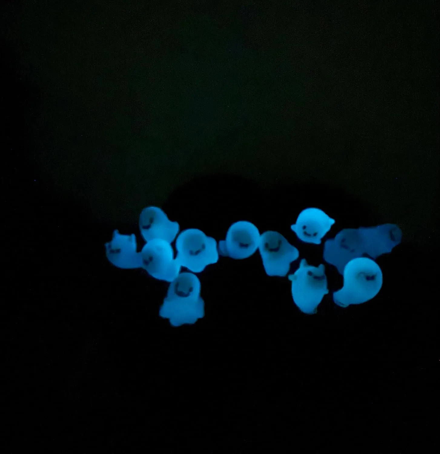 Viral TikTok Shoe Jewelry Glowing Ghost Charms Set - Self-Adhesive 3D Decor, Waterproof & Fade-Resistant (6/12PC Options)