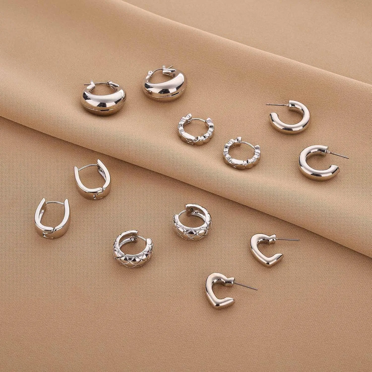 Wgoud Chunky Hoop Earrings Set 14K Gold Hoop Earrings for Women Hypoallergenic, Thick Hoops Earring set, Twist Huggie Hoop Earring
